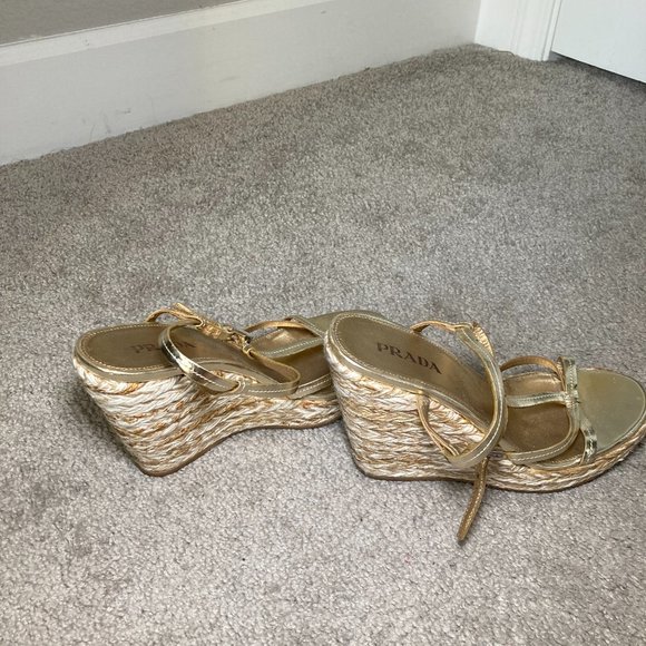 Prada Gold Metallic Rope Wedge Sandals - Size 38 - Picture 3 of 4